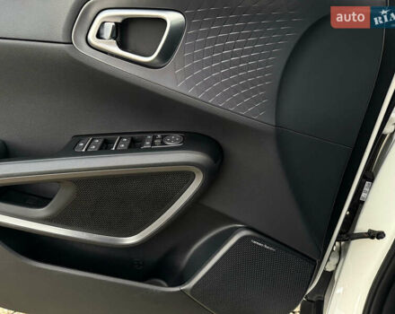 Белый Киа Soul, объемом двигателя 0 л и пробегом 26 тыс. км за 21500 $, фото 31 на Automoto.ua