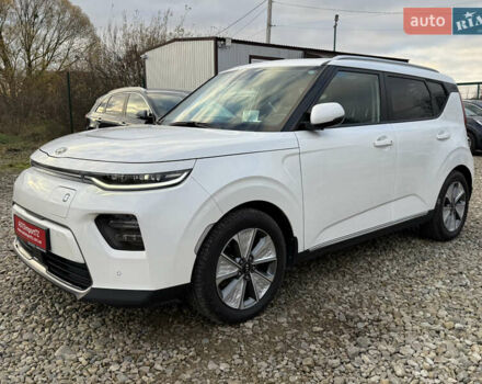 Белый Киа Soul, объемом двигателя 0 л и пробегом 26 тыс. км за 21500 $, фото 15 на Automoto.ua