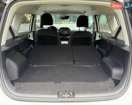 Белый Киа Soul, объемом двигателя 0 л и пробегом 70 тыс. км за 18200 $, фото 17 на Automoto.ua