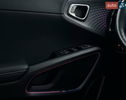 Белый Киа Soul, объемом двигателя 0 л и пробегом 26 тыс. км за 21500 $, фото 32 на Automoto.ua