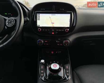 Белый Киа Soul, объемом двигателя 0 л и пробегом 26 тыс. км за 21500 $, фото 68 на Automoto.ua