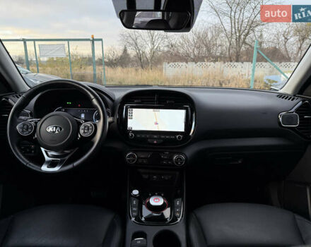 Белый Киа Soul, объемом двигателя 0 л и пробегом 26 тыс. км за 21500 $, фото 67 на Automoto.ua