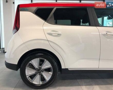 Белый Киа Soul, объемом двигателя 0 л и пробегом 40 тыс. км за 17490 $, фото 5 на Automoto.ua