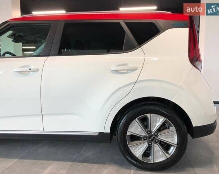 Белый Киа Soul, объемом двигателя 0 л и пробегом 40 тыс. км за 17900 $, фото 9 на Automoto.ua