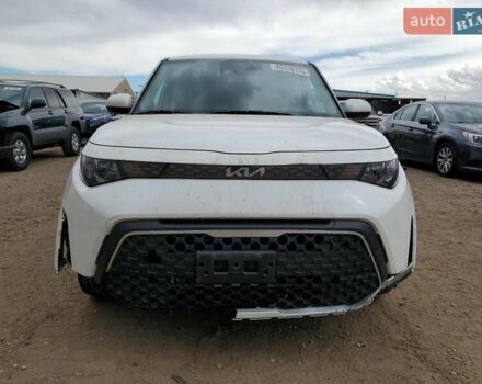 Білий Кіа Soul, об'ємом двигуна 2 л та пробігом 35 тис. км за 6000 $, фото 4 на Automoto.ua