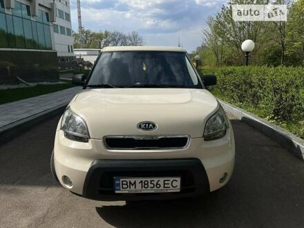 Кіа Soul 2009 у Чернігові на Automoto.ua Білий Кіа Soul, об'ємом двигуна 1.6 л та пробігом 208 тис. км за 6000 $, фото 1 на Automoto.ua