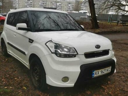 Білий Кіа Soul, об'ємом двигуна 1.59 л та пробігом 185 тис. км за 6700 $, фото 1 на Automoto.ua