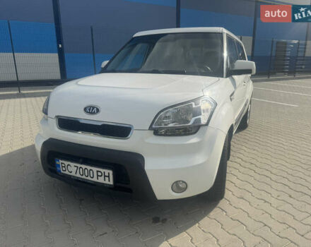 Білий Кіа Soul, об'ємом двигуна 1.58 л та пробігом 224 тис. км за 7600 $, фото 1 на Automoto.ua
