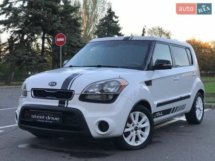 Кіа Soul 2011 у Миколаєві на Automoto.ua Білий Кіа Soul, об'ємом двигуна 2 л та пробігом 229 тис. км за 7999 $, фото 1 на Automoto.ua
