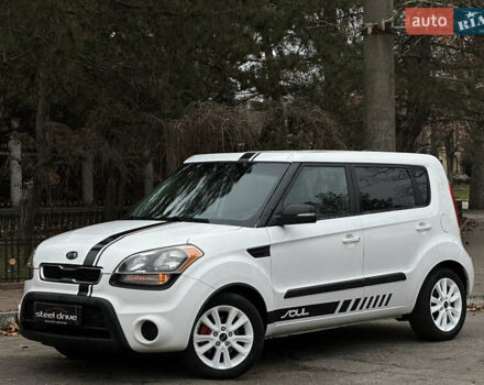 Білий Кіа Soul, об'ємом двигуна 2 л та пробігом 228 тис. км за 8499 $, фото 1 на Automoto.ua