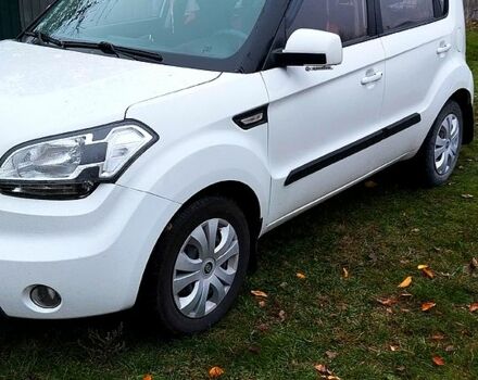Белый Киа Soul, объемом двигателя 1.6 л и пробегом 16700 тыс. км за 7200 $, фото 1 на Automoto.ua