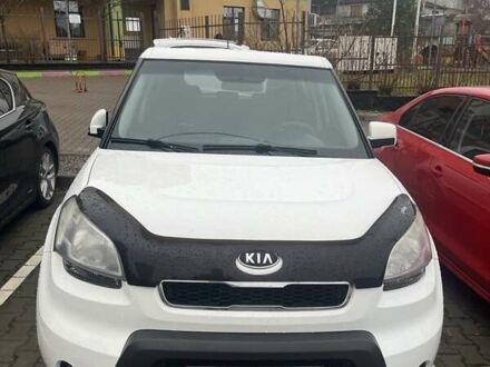 Белый Киа Soul, объемом двигателя 1.6 л и пробегом 190 тыс. км за 6800 $, фото 1 на Automoto.ua