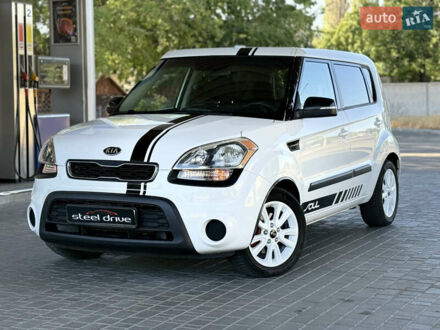 Белый Киа Soul, объемом двигателя 2 л и пробегом 229 тыс. км за 7999 $, фото 1 на Automoto.ua