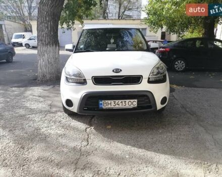Белый Киа Soul, объемом двигателя 1.59 л и пробегом 269 тыс. км за 7500 $, фото 1 на Automoto.ua