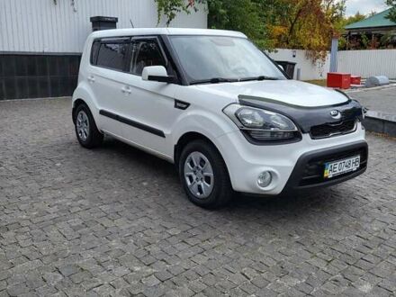 Белый Киа Soul, объемом двигателя 1.59 л и пробегом 178 тыс. км за 9300 $, фото 1 на Automoto.ua