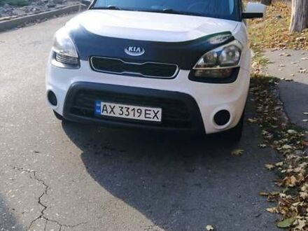 Киа Soul 2012 в Харькове на Automoto.ua Белый Киа Soul, объемом двигателя 1.59 л и пробегом 200 тыс. км за 6600 $, фото 1 на Automoto.ua