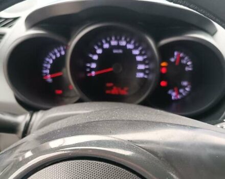 Белый Киа Soul, объемом двигателя 1.59 л и пробегом 306 тыс. км за 5077 $, фото 1 на Automoto.ua