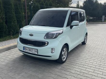 Кіа Soul 2012 у Одесі на Automoto.ua Білий Кіа Soul, об'ємом двигуна 0 л та пробігом 82 тис. км за 4500 $, фото 1 на Automoto.ua