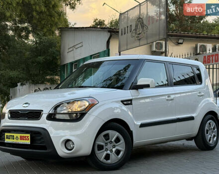 Белый Киа Soul, объемом двигателя 1.59 л и пробегом 128 тыс. км за 8499 $, фото 1 на Automoto.ua