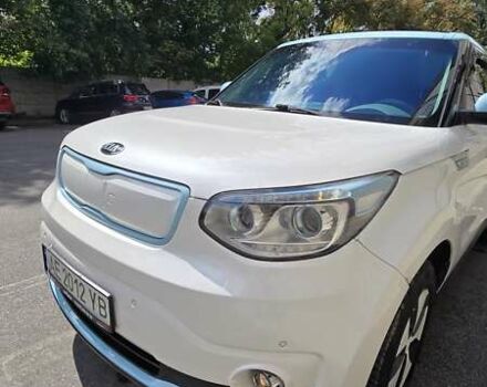 Білий Кіа Soul, об'ємом двигуна 0 л та пробігом 101 тис. км за 6500 $, фото 1 на Automoto.ua