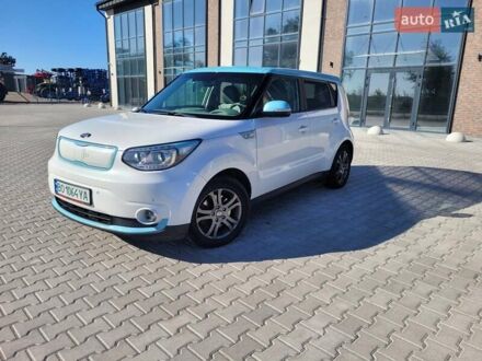 Білий Кіа Soul, об'ємом двигуна 0 л та пробігом 75 тис. км за 6500 $, фото 1 на Automoto.ua
