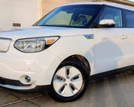 Белый Киа Soul, объемом двигателя 0 л и пробегом 79 тыс. км за 5100 $, фото 1 на Automoto.ua