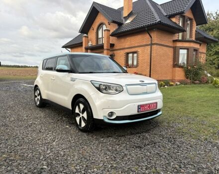 Белый Киа Soul, объемом двигателя 0 л и пробегом 99 тыс. км за 5600 $, фото 1 на Automoto.ua