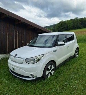 Кіа Soul 2015 у Львові на Automoto.ua Білий Кіа Soul, об'ємом двигуна 0 л та пробігом 167 тис. км за 8300 $, фото 1 на Automoto.ua