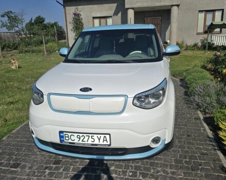 Белый Киа Soul, объемом двигателя 0 л и пробегом 183 тыс. км за 7500 $, фото 1 на Automoto.ua