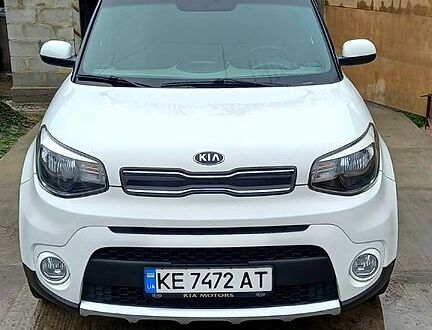 Білий Кіа Soul, об'ємом двигуна 2 л та пробігом 130 тис. км за 11700 $, фото 1 на Automoto.ua