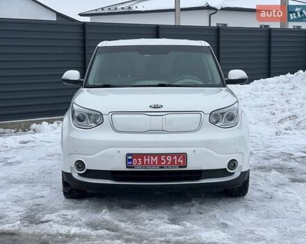 Білий Кіа Soul, об'ємом двигуна 0 л та пробігом 110 тис. км за 6550 $, фото 1 на Automoto.ua