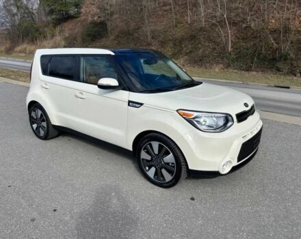 Белый Киа Soul, объемом двигателя 2 л и пробегом 79 тыс. км за 2200 $, фото 1 на Automoto.ua