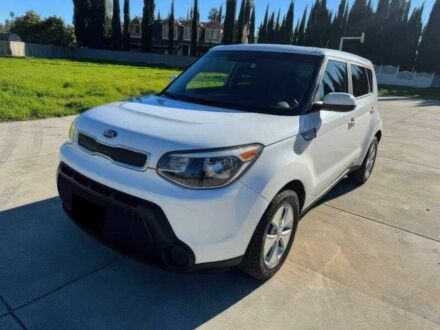 Белый Киа Soul, объемом двигателя 1.6 л и пробегом 99 тыс. км за 4800 $, фото 1 на Automoto.ua