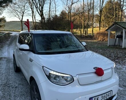 Білий Кіа Soul, об'ємом двигуна 0 л та пробігом 88 тис. км за 9000 $, фото 1 на Automoto.ua