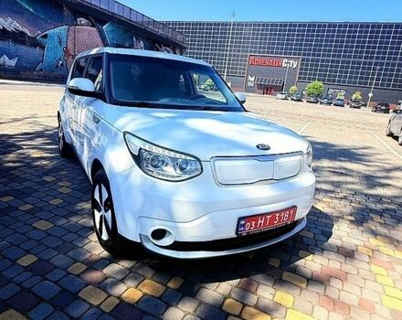 Белый Киа Soul, объемом двигателя 0 л и пробегом 119 тыс. км за 6850 $, фото 1 на Automoto.ua