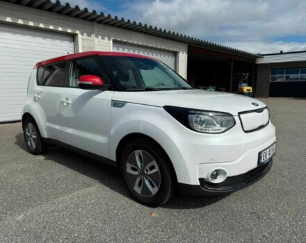 Белый Киа Soul, объемом двигателя 0 л и пробегом 60 тыс. км за 10200 $, фото 1 на Automoto.ua
