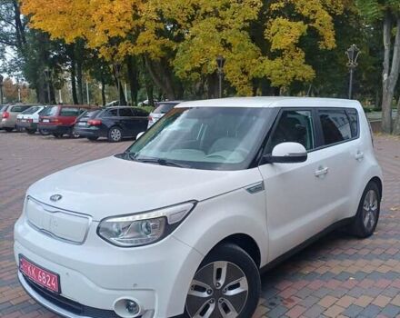 Белый Киа Soul, объемом двигателя 0 л и пробегом 85 тыс. км за 11750 $, фото 1 на Automoto.ua
