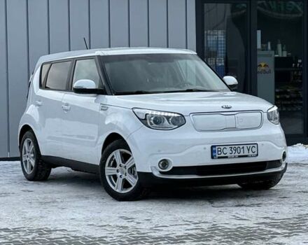 Белый Киа Soul, объемом двигателя 0 л и пробегом 69 тыс. км за 11950 $, фото 1 на Automoto.ua