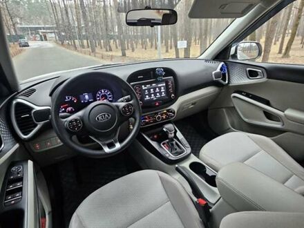 Білий Кіа Soul, об'ємом двигуна 2 л та пробігом 54 тис. км за 15900 $, фото 1 на Automoto.ua