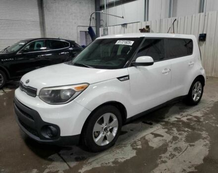 Белый Киа Soul, объемом двигателя 1.6 л и пробегом 75 тыс. км за 1400 $, фото 1 на Automoto.ua