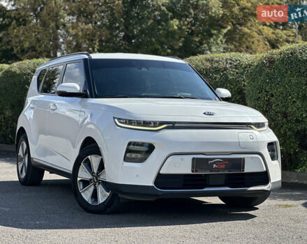 Білий Кіа Soul, об'ємом двигуна 0 л та пробігом 120 тис. км за 16900 $, фото 1 на Automoto.ua