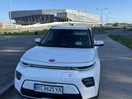 Білий Кіа Soul, об'ємом двигуна 0 л та пробігом 75 тис. км за 16500 $, фото 1 на Automoto.ua