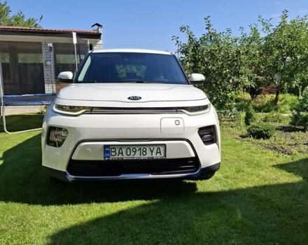 Белый Киа Soul, объемом двигателя 0 л и пробегом 73 тыс. км за 18200 $, фото 1 на Automoto.ua