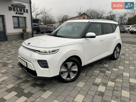 Білий Кіа Soul, об'ємом двигуна 0 л та пробігом 152 тис. км за 18999 $, фото 1 на Automoto.ua