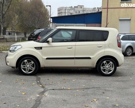 Бежевый Киа Soul, объемом двигателя 1.6 л и пробегом 289 тыс. км за 6690 $, фото 3 на Automoto.ua