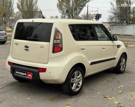 Бежевый Киа Soul, объемом двигателя 1.6 л и пробегом 289 тыс. км за 6690 $, фото 6 на Automoto.ua