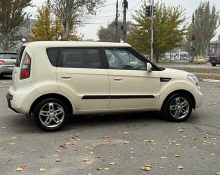 Бежевый Киа Soul, объемом двигателя 1.6 л и пробегом 289 тыс. км за 6690 $, фото 7 на Automoto.ua