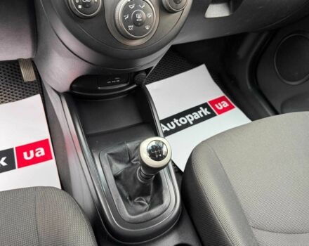 Бежевый Киа Soul, объемом двигателя 1.6 л и пробегом 289 тыс. км за 6690 $, фото 19 на Automoto.ua