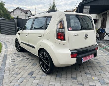 Бежевий Кіа Soul, об'ємом двигуна 1.6 л та пробігом 230 тис. км за 5700 $, фото 4 на Automoto.ua