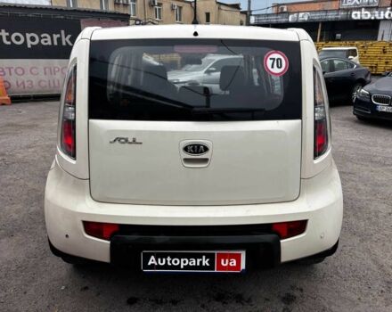 Бежевый Киа Soul, объемом двигателя 1.6 л и пробегом 107 тыс. км за 6990 $, фото 3 на Automoto.ua